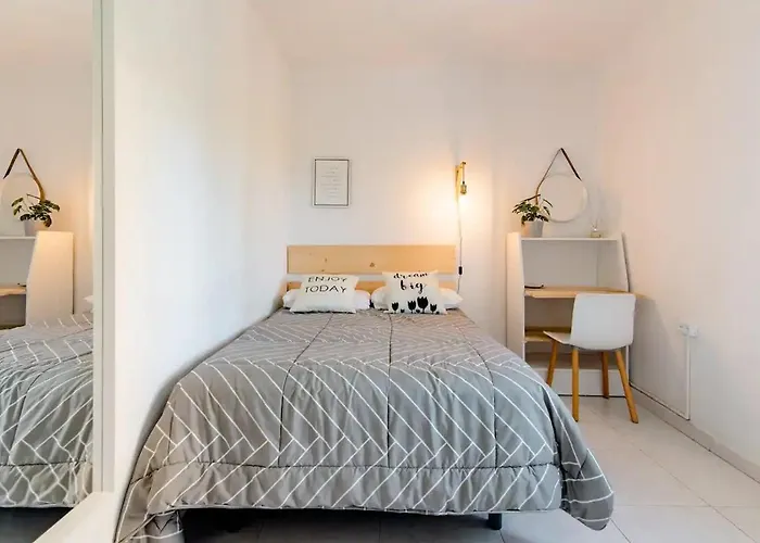 Dialezholidays - Coliving Principes Pensjonat *